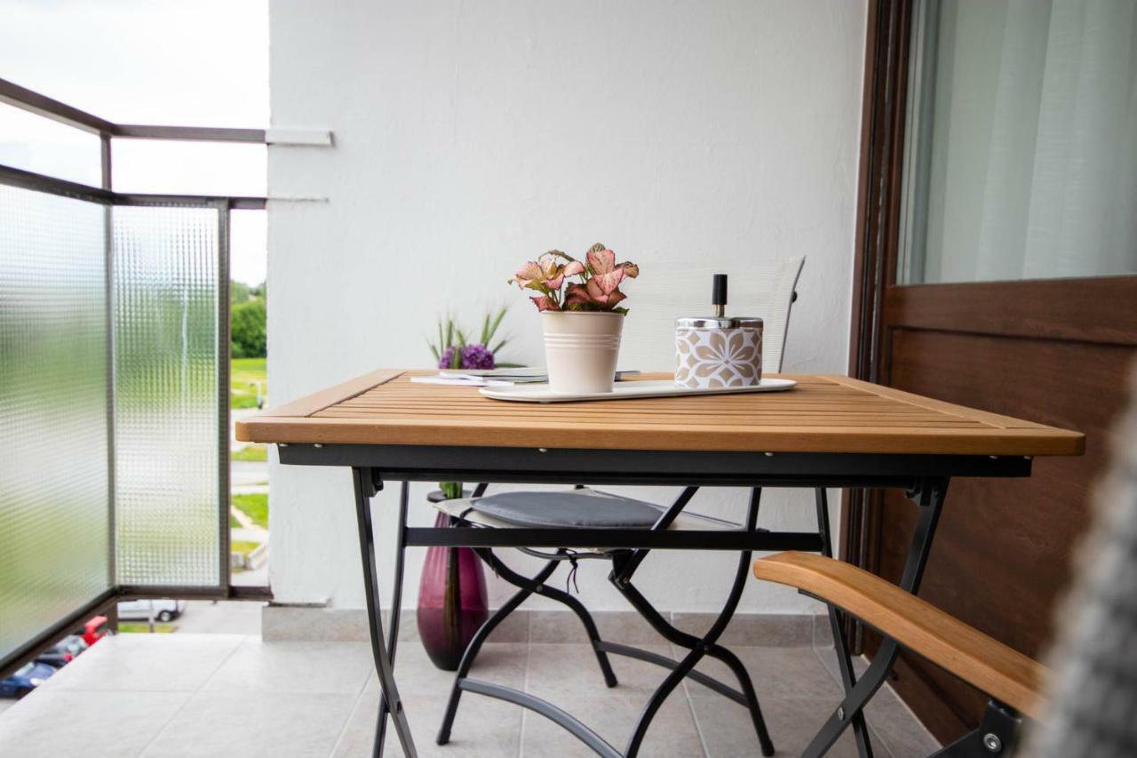 Hendrix Bridge Apartment 2 자그레브 외부 사진