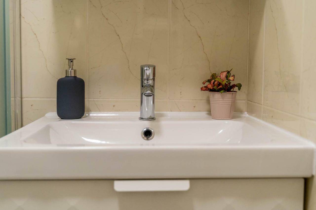 Hendrix Bridge Apartment 2 자그레브 외부 사진