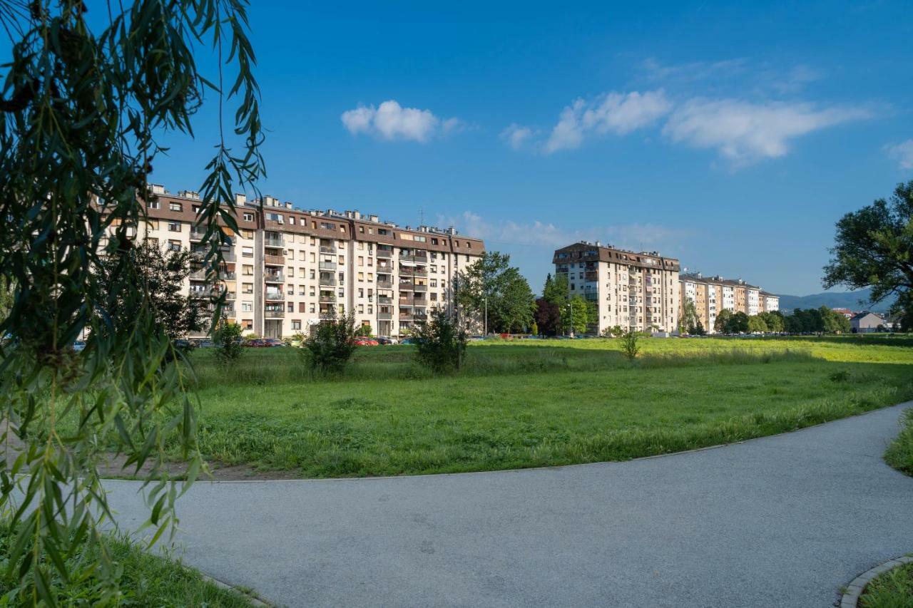 Hendrix Bridge Apartment 2 자그레브 외부 사진